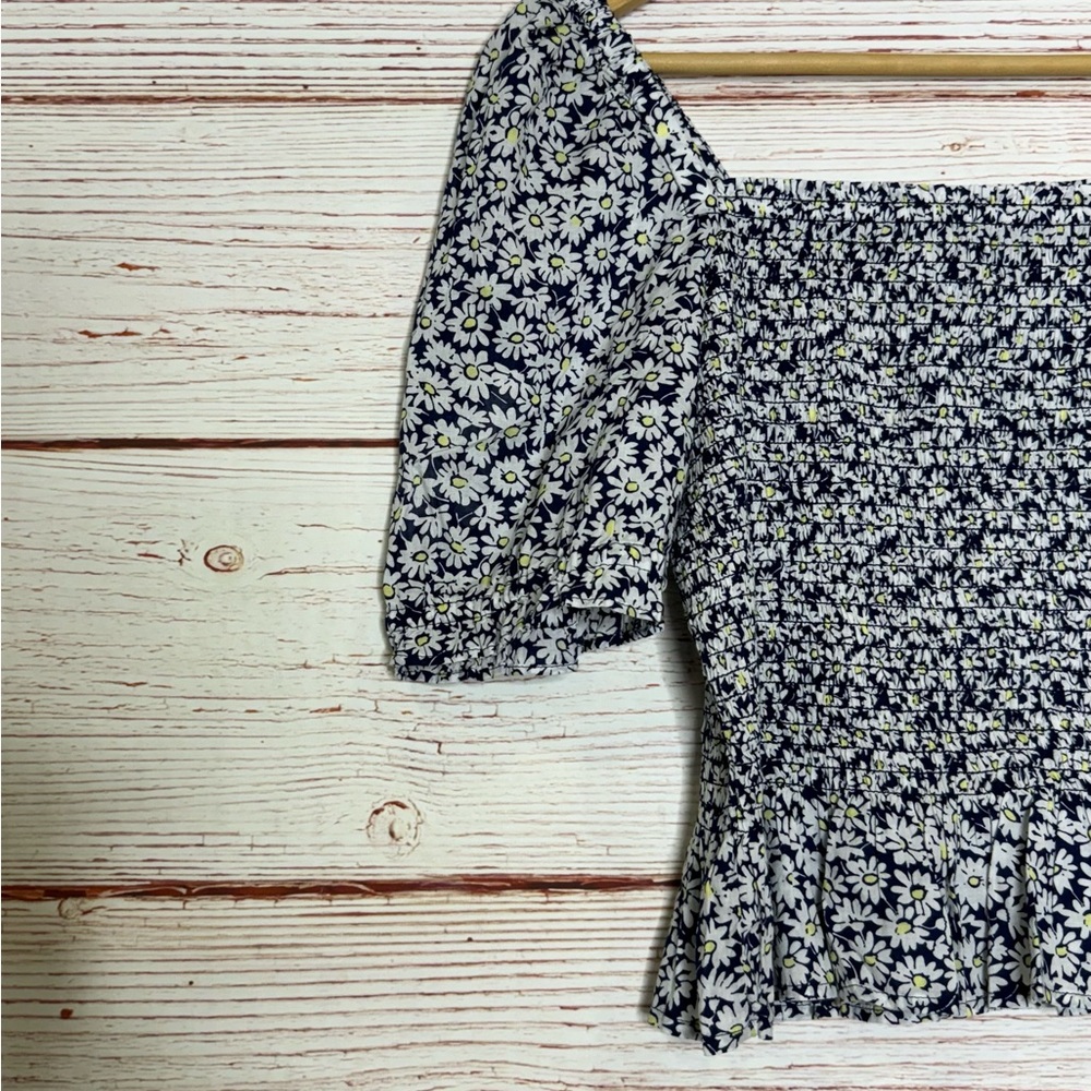 J Crew Factory Floral Print Puff Sleeve Smocked Peplum Top Sz S - Picture 6 of 12